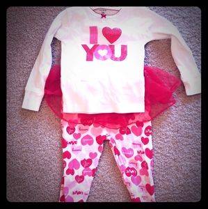 Carter's toddler pajama set